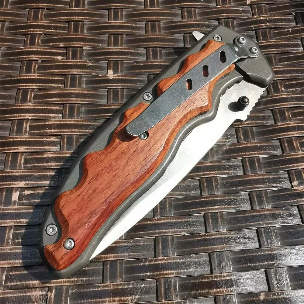 Folding Portable Outdoor Tools Multifunctional Wild Survival Hunting Knife Tool