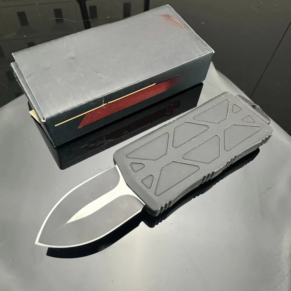 Outdoors Multi-fuctional Mini Folding Knife Handle 440C Blade Hunting Survival Defense Tactical Combat Practical Camping Knives