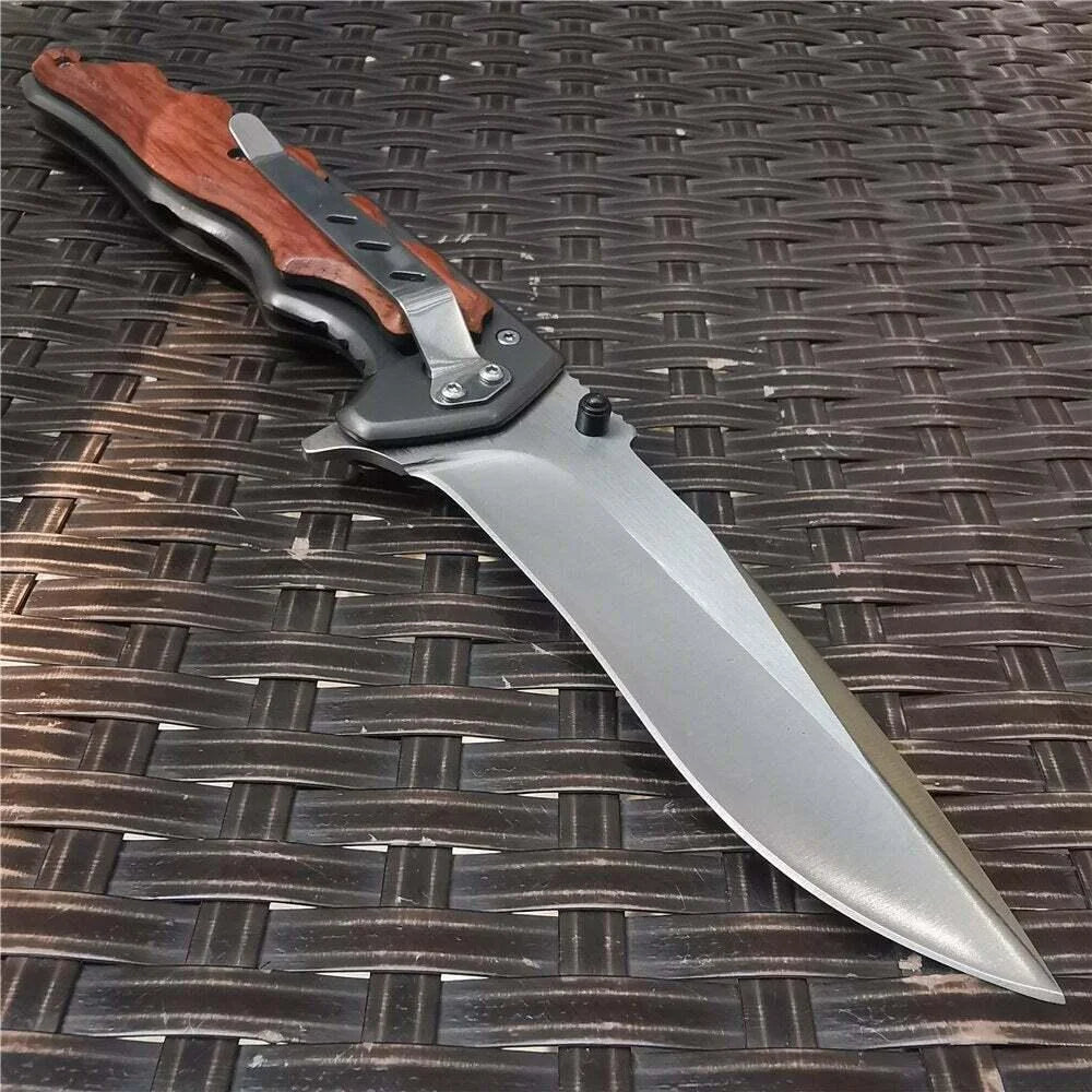 Folding Portable Outdoor Tools Multifunctional Wild Survival Hunting Knife Tool